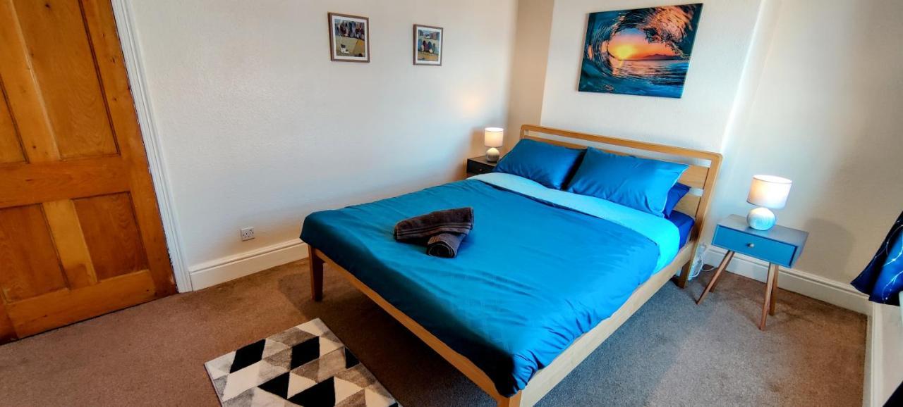 Rhubarb Terrace On The Coast - Sleeps 1-6 Villa Colwyn Bay Esterno foto
